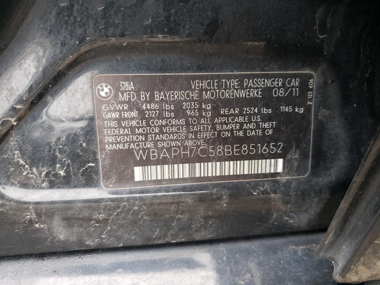 Photo 10 from auction – 2011 BMW 328 I with VIN WBAPH7C58BE851652