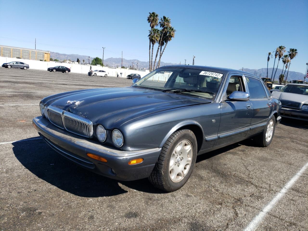 Photo 2 from auction – 2001 JAGUAR VANDENPLAS with VIN SAJDA24C31LF39327