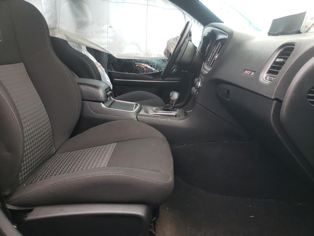 Photo 5 from auction – 2020 DODGE CHARGER SC with VIN 2C3CDXGJ4LH232081