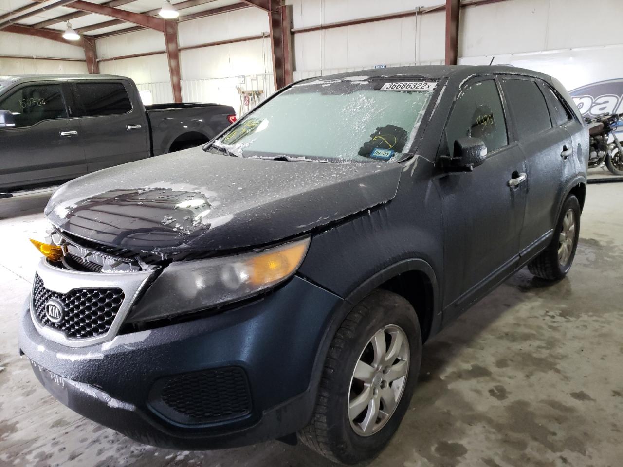 Photo 2 from auction – 2012 KIA SORENTO BA with VIN 5XYKT3A11CG259412