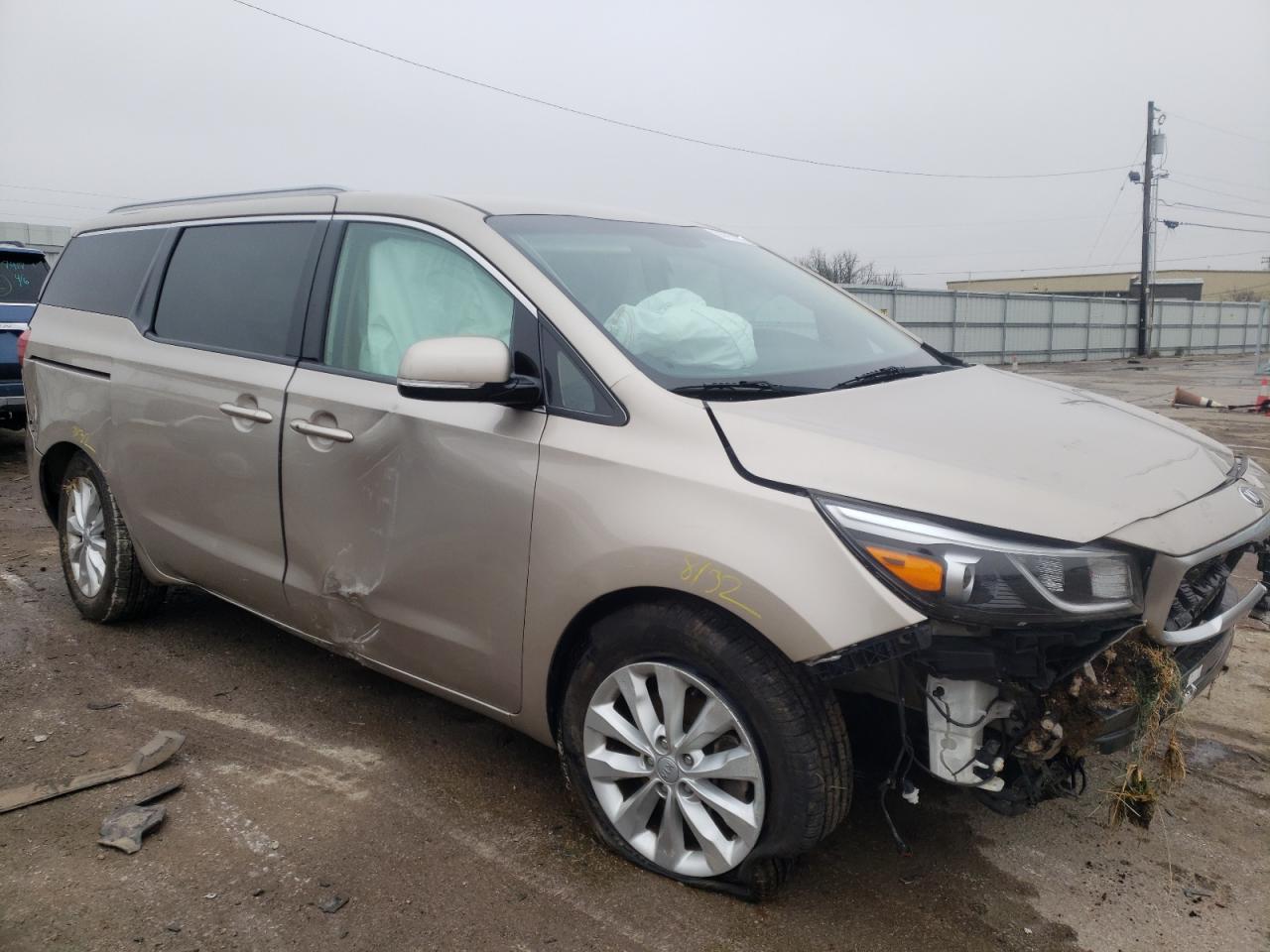 Photo 9 from auction – 2016 KIA SEDONA EX with VIN KNDMC5C10G6107695