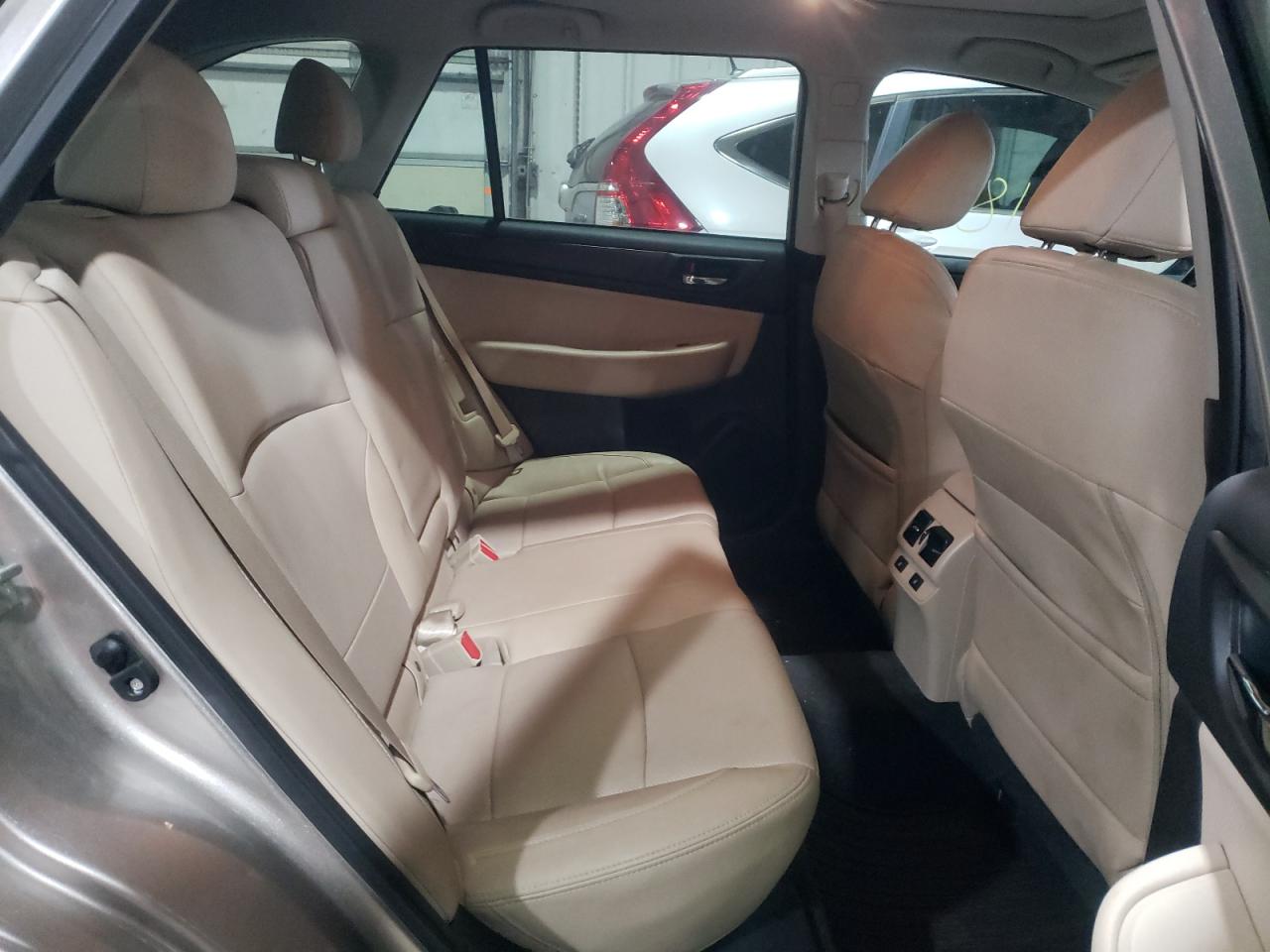 Photo 6 from auction – 2015 SUBARU OUTBACK 2. with VIN 4S4BSBNC0F3258538