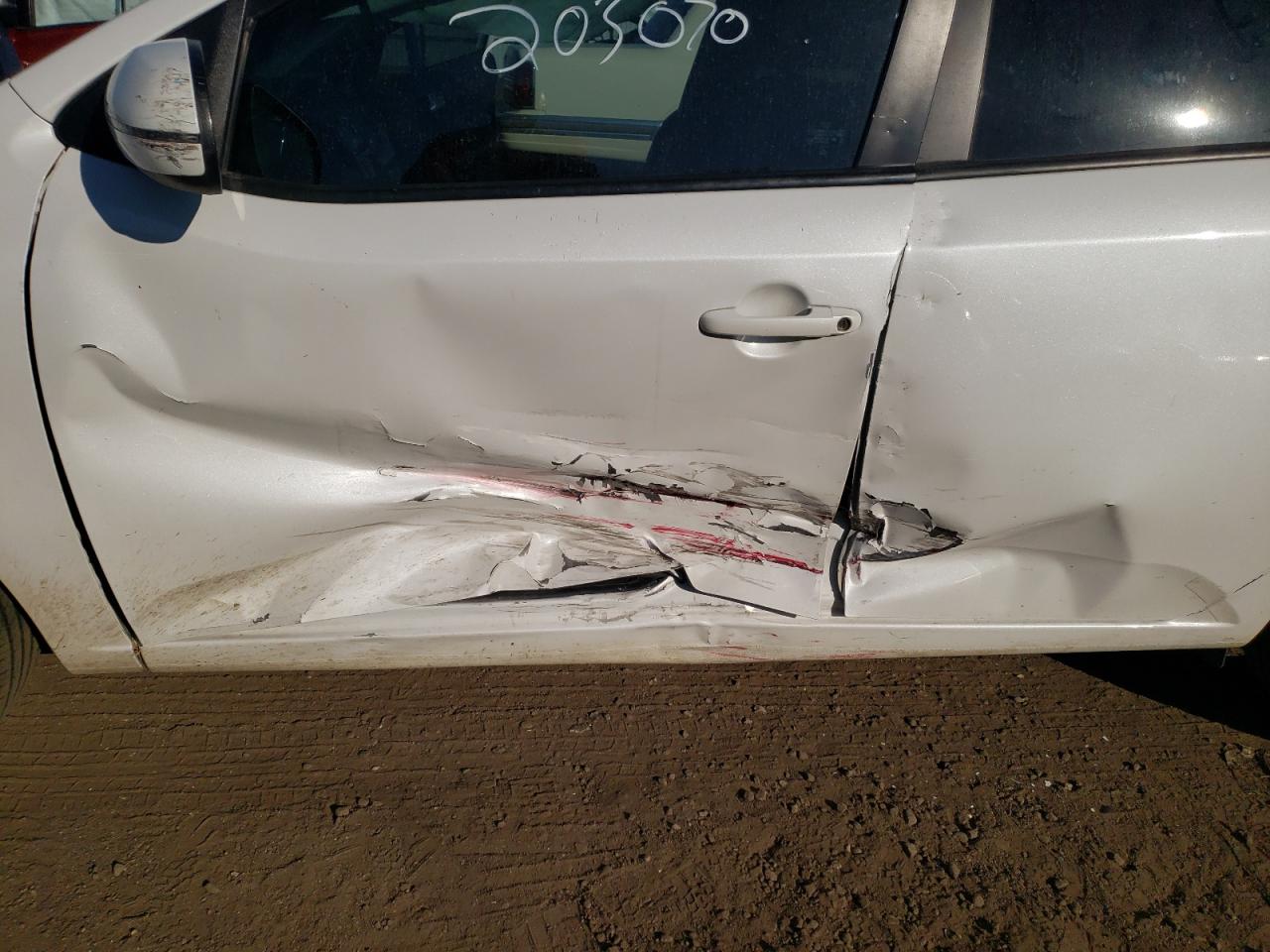 Zdjęcie 9 z aukcji – 2013 KIA FORTE EX z VIN KNAFU4A28D5693525