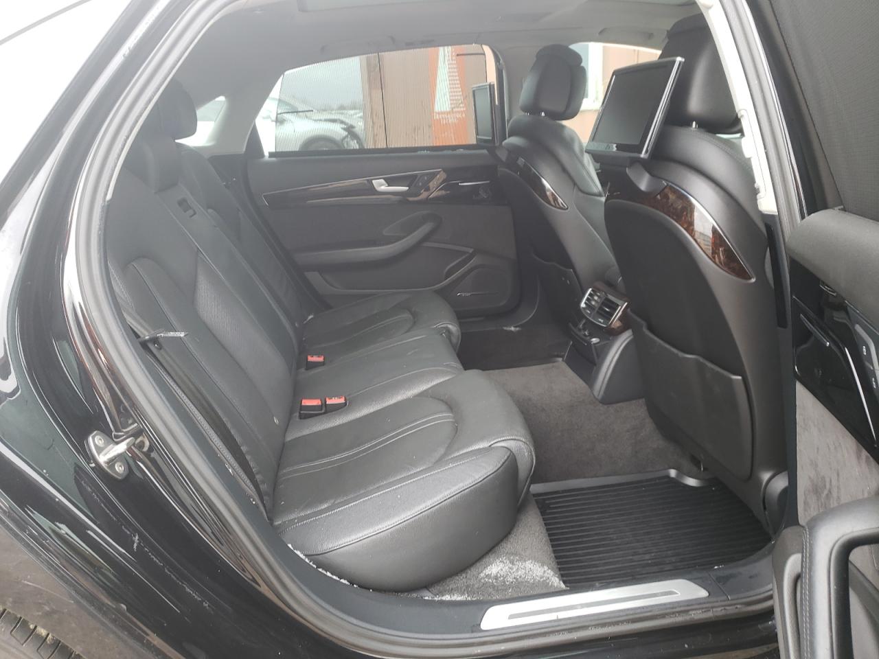 Photo 6 from auction – 2012 AUDI A8 L QUATT with VIN WAURVAFD5CN013386
