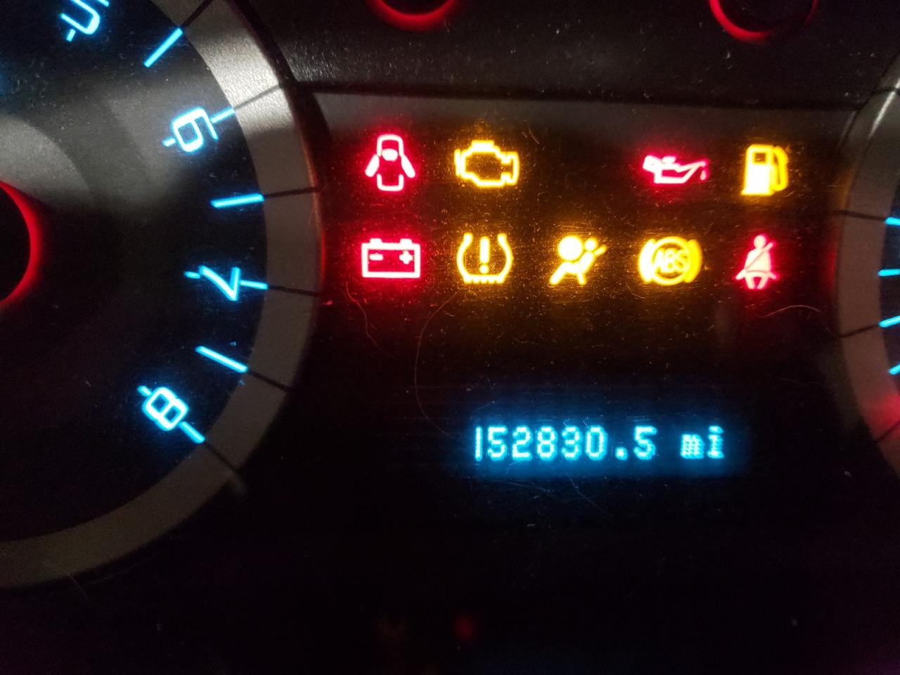 Photo 8 from auction – 2011 FORD ESCAPE XLT with VIN 1FMCU9DG3BKB57408