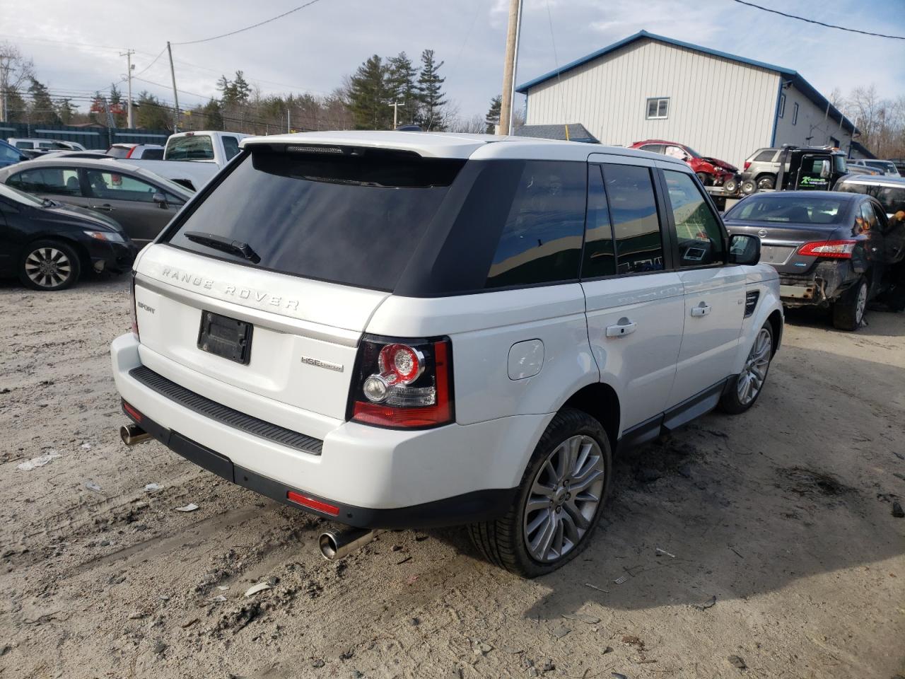 Photo 4 from auction – 2013 LAND ROVER RANGE ROVE with VIN SALSK2D43DA760492