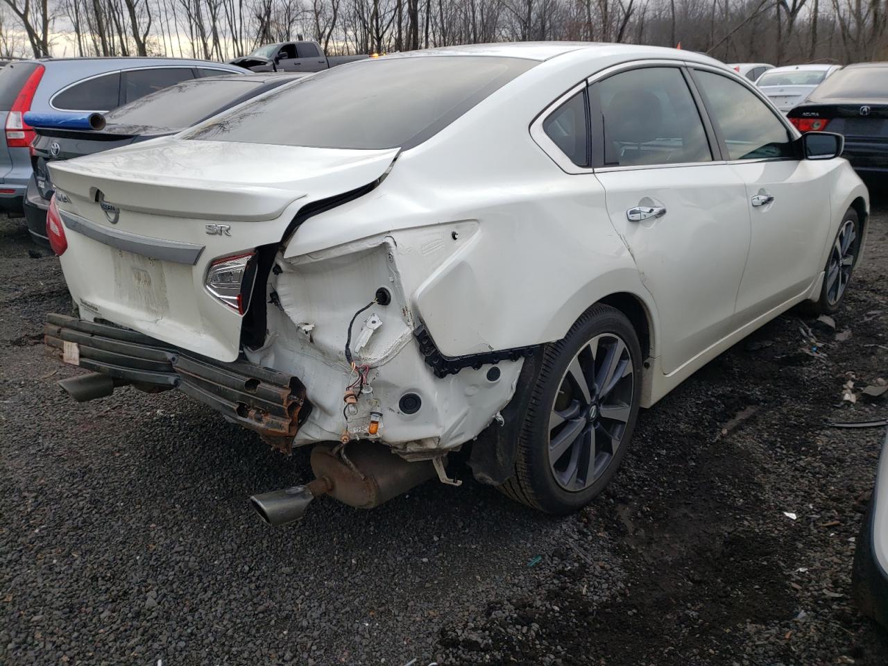 Photo 4 from auction – 2016 NISSAN ALTIMA 2.5 with VIN 1N4AL3AP0GN374166