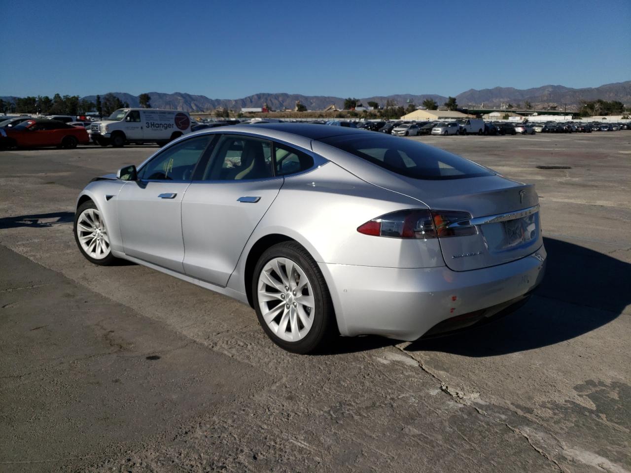 Photo 3 from auction – 2017 TESLA MODEL S with VIN 5YJSA1E10HF209782