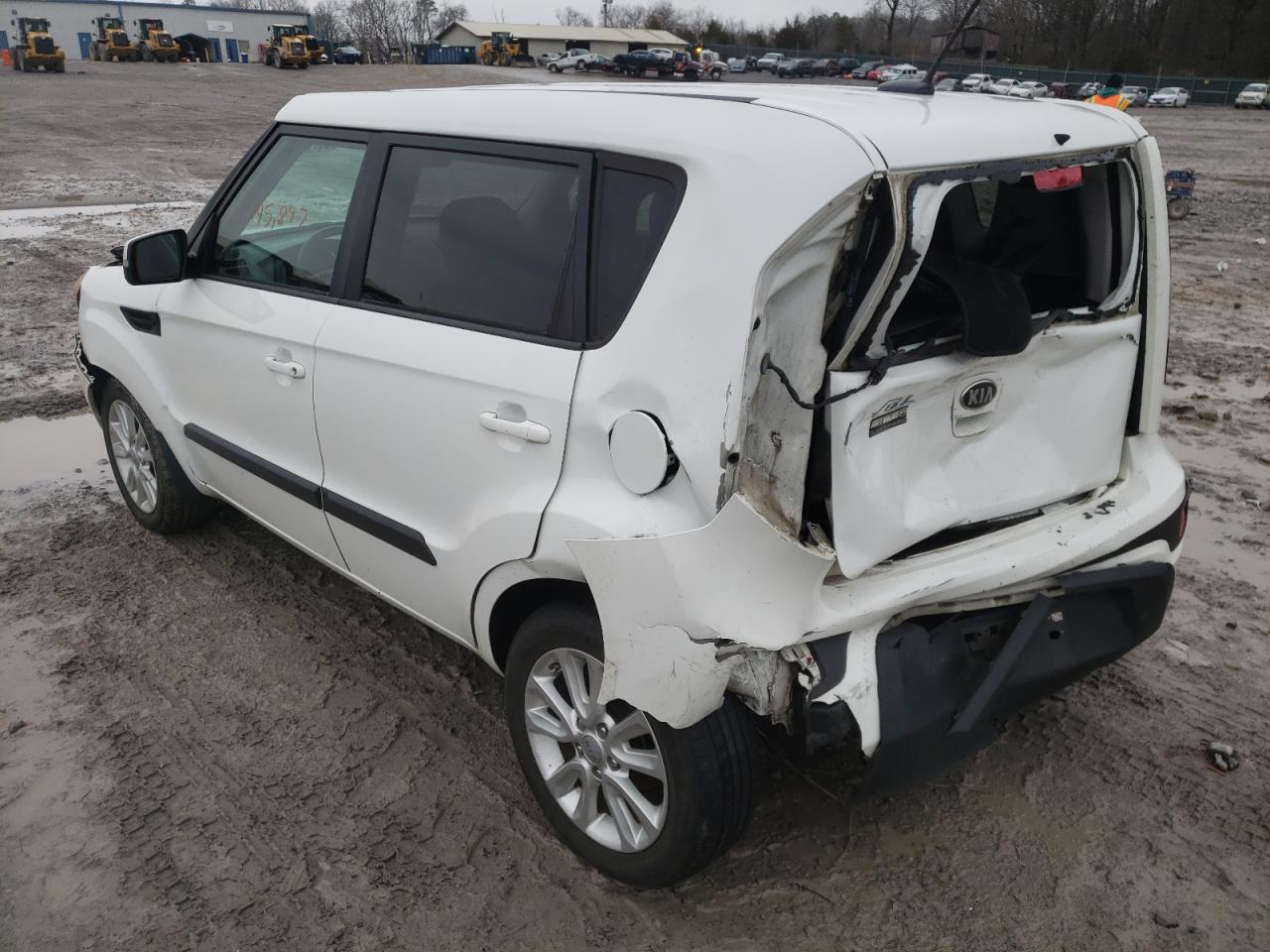 Photo 3 from auction – 2013 KIA SOUL + with VIN KNDJT2A6XD7559854