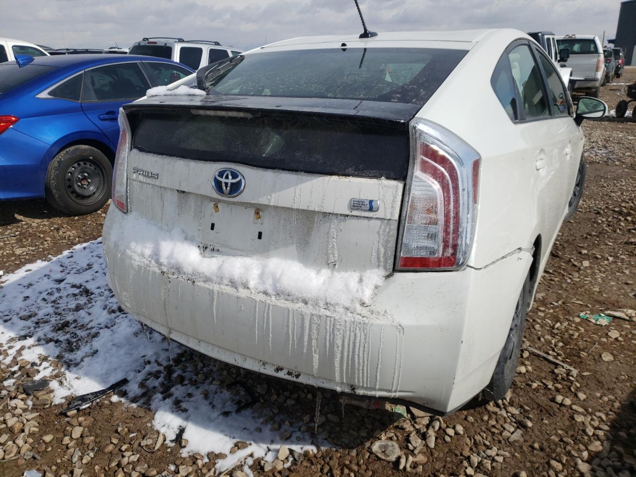 Photo 4 from auction – 2015 TOYOTA PRIUS with VIN JTDKN3DU5F0415753