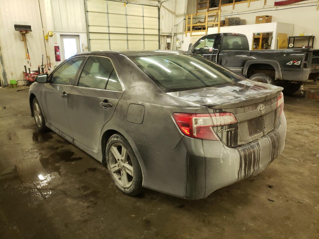 Photo 3 from auction – 2013 TOYOTA CAMRY L with VIN 4T1BF1FK9DU671604
