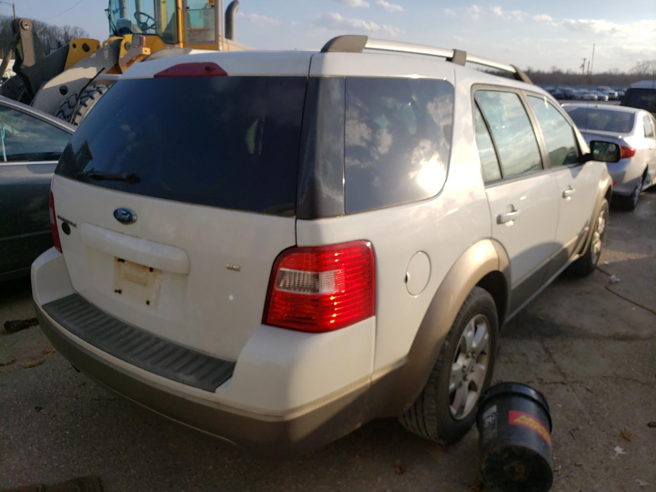 Photo 4 from auction – 2005 FORD FREESTYLE with VIN 1FMZK02145GA15859