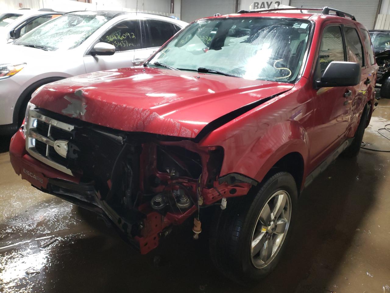 Photo 2 from auction – 2012 FORD ESCAPE XLT with VIN 1FMCU9DG3CKC40824