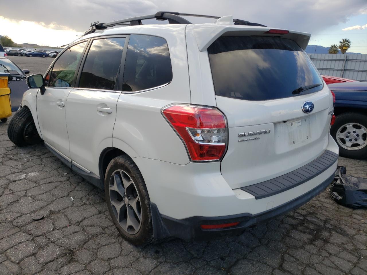 Photo 3 from auction – 2016 SUBARU FORESTER 2 with VIN JF2SJGVC5GH493317