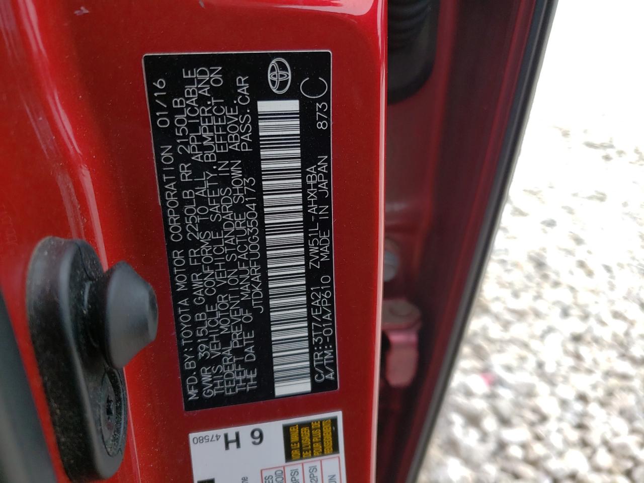 Photo 10 from auction – 2016 TOYOTA PRIUS with VIN JTDKARFU0G3504173