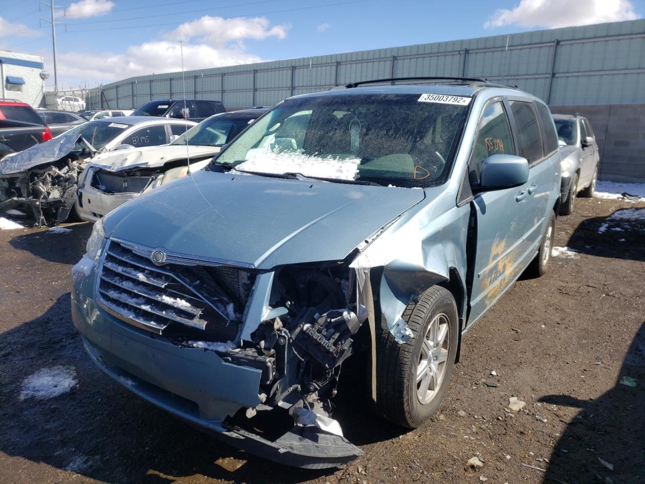 Photo 9 from auction – 2008 CHRYSLER TOWN & COU with VIN 2A8HR54P18R833880