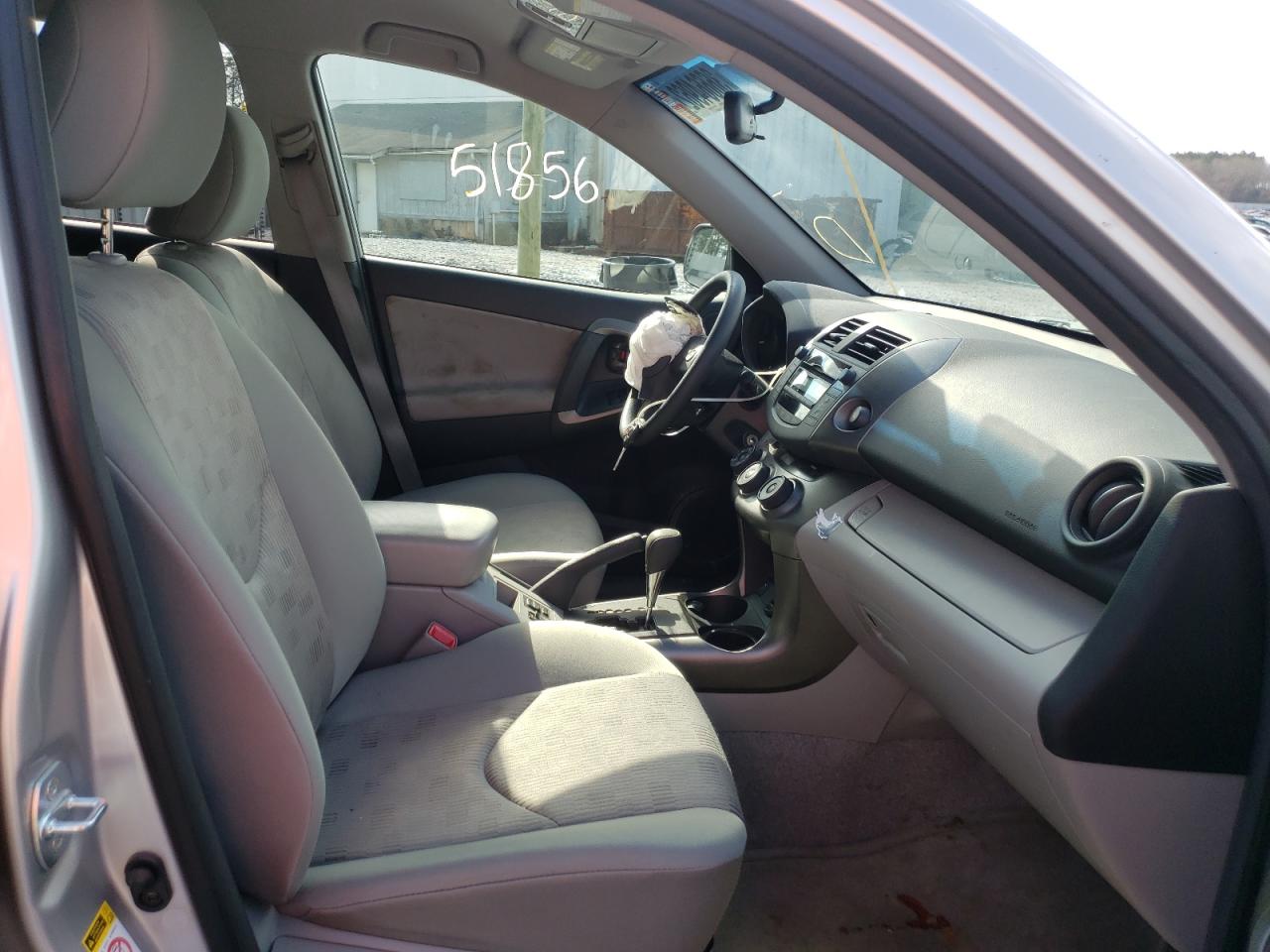 Photo 5 from auction – 2011 TOYOTA RAV4 with VIN JTMZF4DV5BD029699