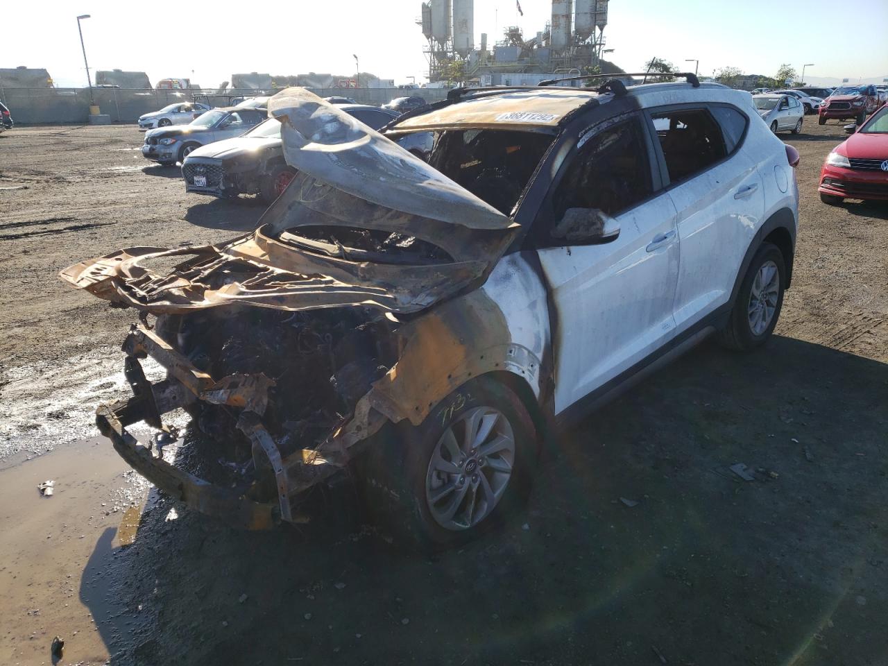 Photo 2 from auction – 2016 HYUNDAI TUCSON LIM with VIN KM8J33A27GU233403