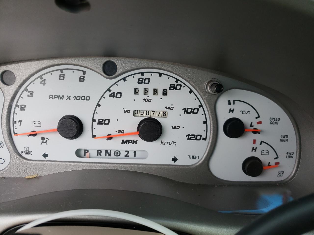 Photo 8 from auction – 2001 FORD EXPLORER S with VIN 1FMZU77E91UC27702