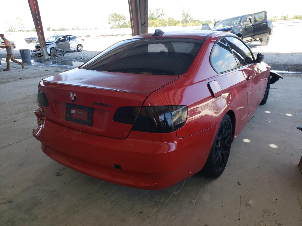 Photo 4 from auction – 2009 BMW 328 I with VIN WBAWB33549P136615