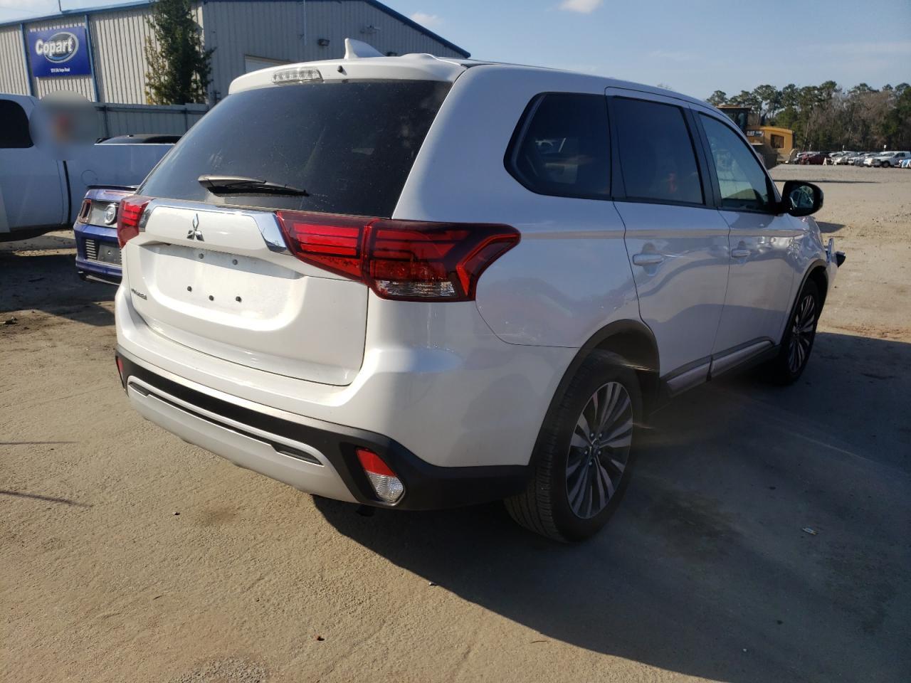 Photo 4 from auction – 2020 MITSUBISHI OUTLANDER with VIN JA4AD2A34LZ048284