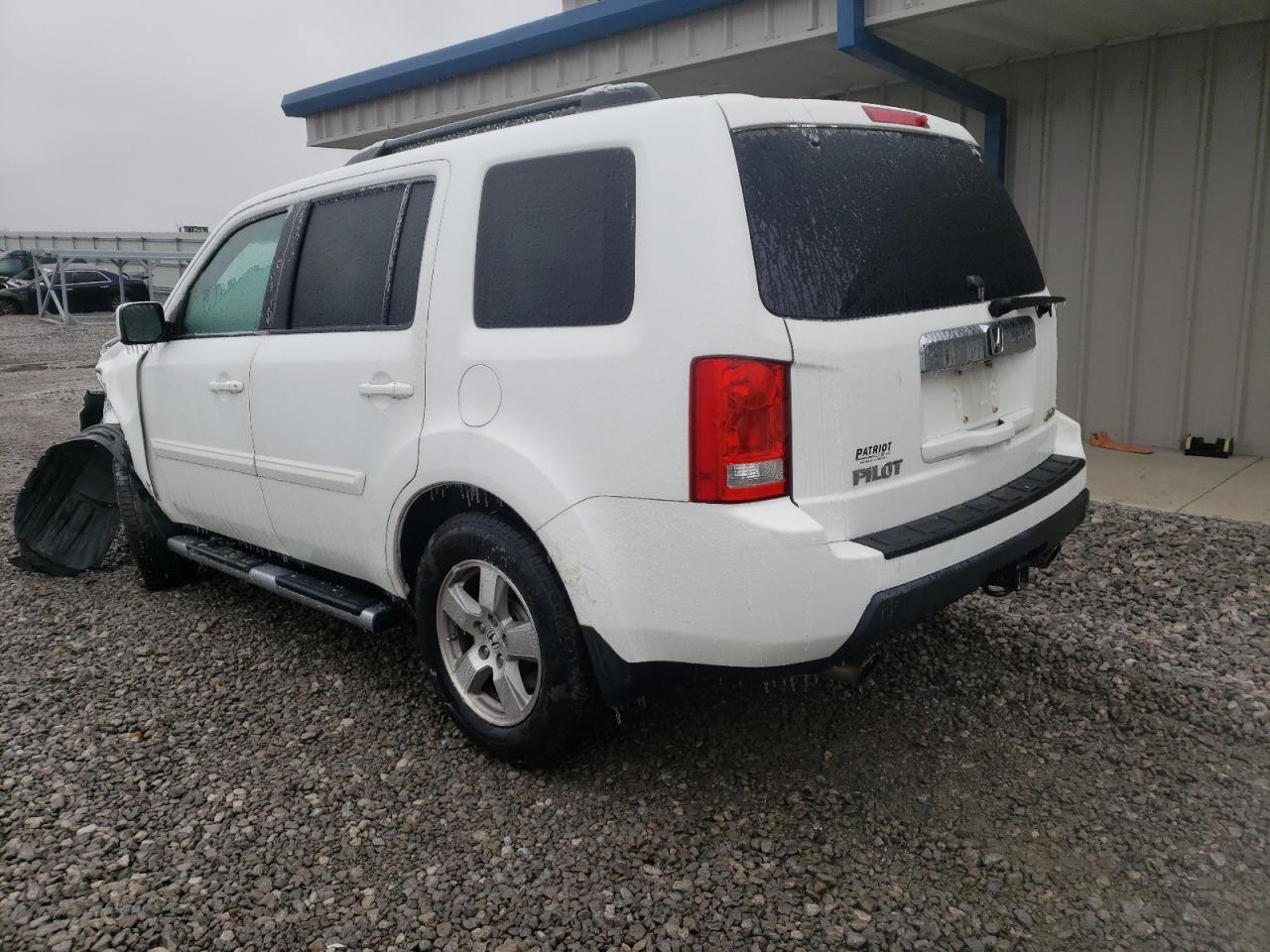 Photo 3 from auction – 2011 HONDA PILOT EXL with VIN 5FNYF4H56BB085908