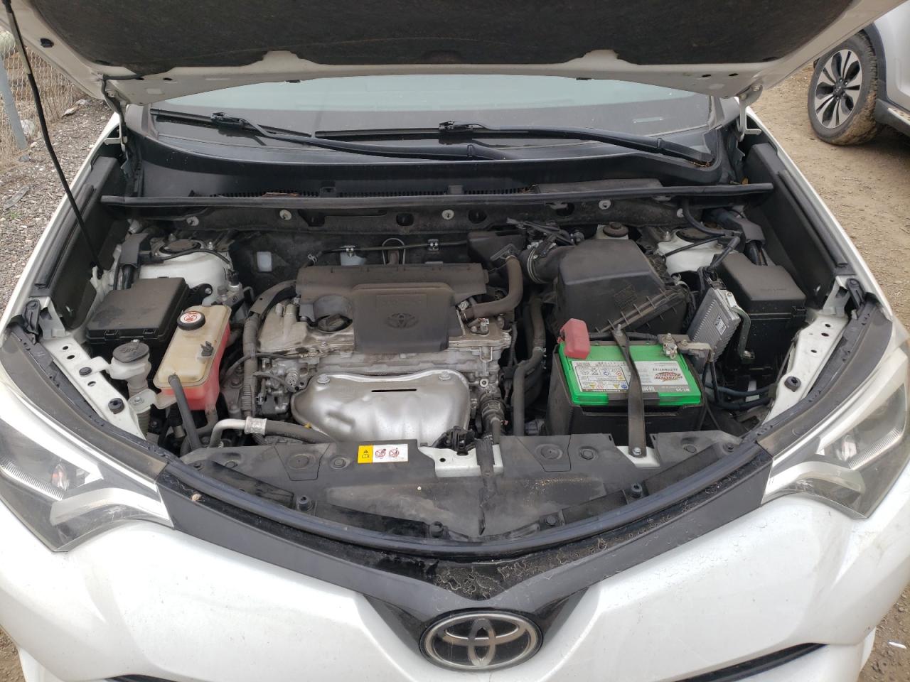Photo 7 from auction – 2017 TOYOTA RAV4 SE with VIN JTMNFREV6HJ114541