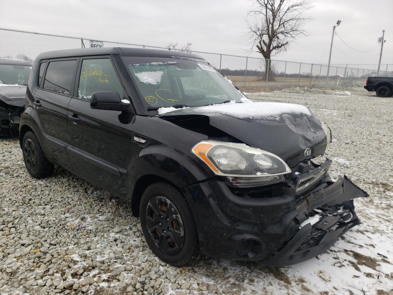 KIA SOUL 2013 with VIN KNDJT2A59D7752634 - Photo from auction