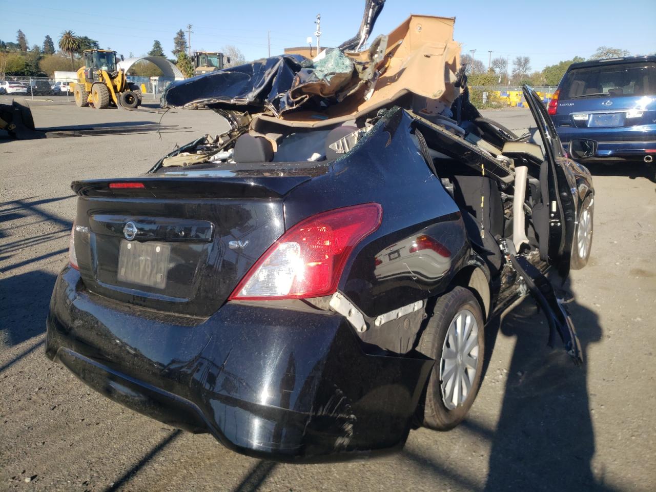 Photo 4 from auction – 2017 NISSAN VERSA S with VIN 3N1CN7AP9HL842906