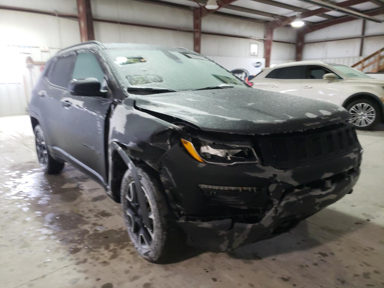 JEEP COMPASS SP 2019 with VIN 3C4NJDAB1KT849036 - Photo from auction