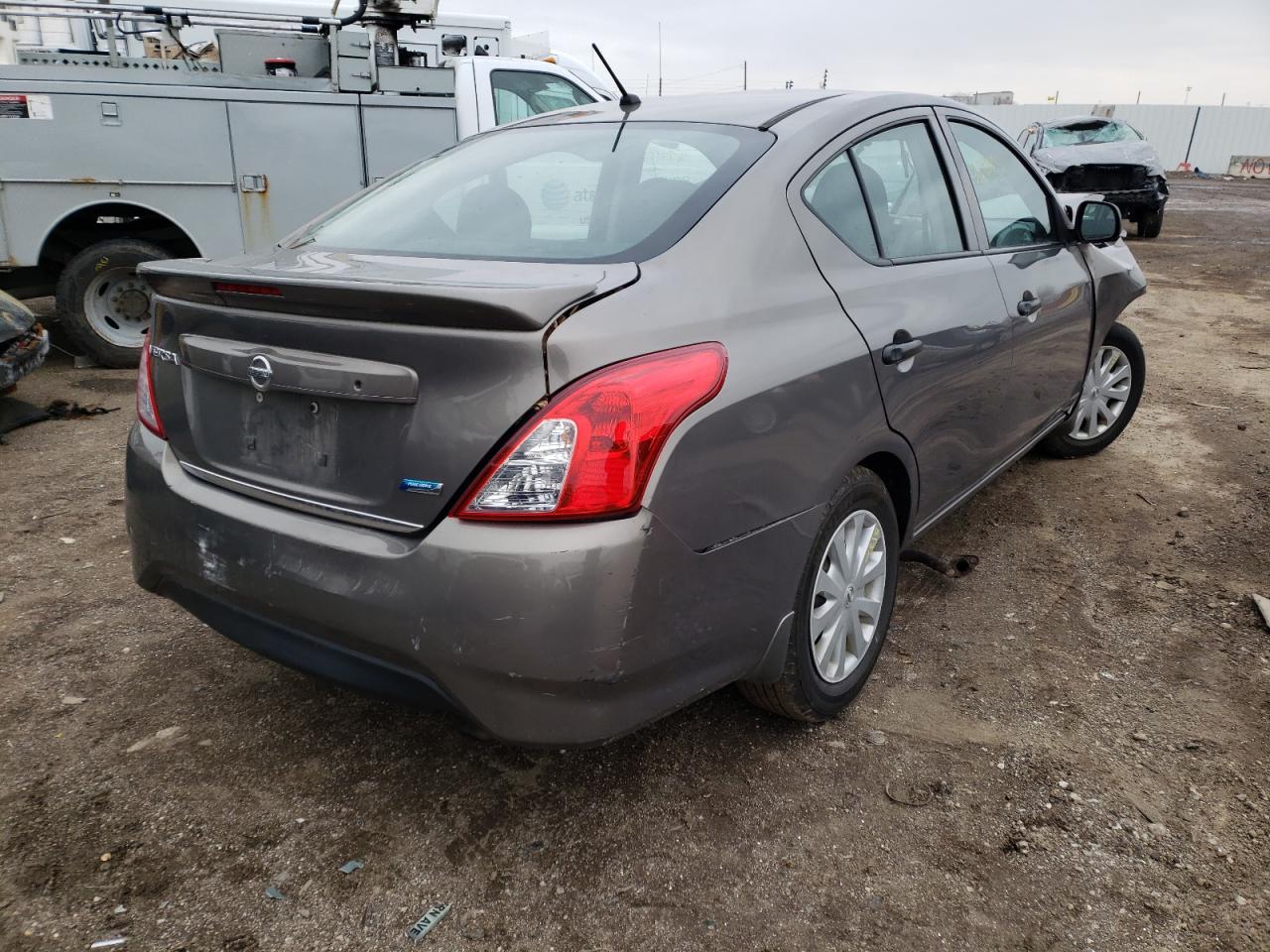 Photo 4 from auction – 2015 NISSAN VERSA S with VIN 3N1CN7APXFL850462