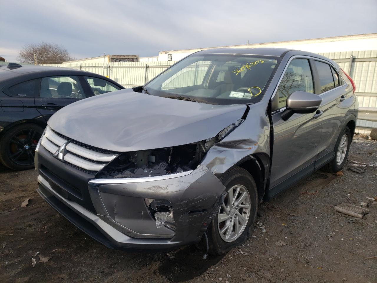 Photo 2 from auction – 2019 MITSUBISHI ECLIPSE CR with VIN JA4AT3AAXKZ006496