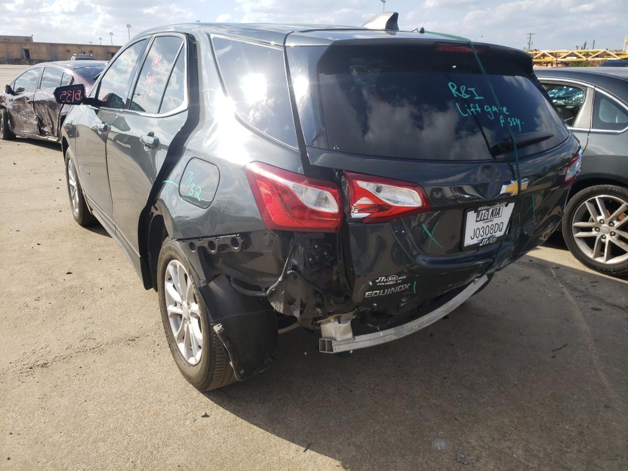 Photo 3 from auction – 2020 CHEVROLET EQUINOX LT with VIN 3GNAXKEVXLS517696