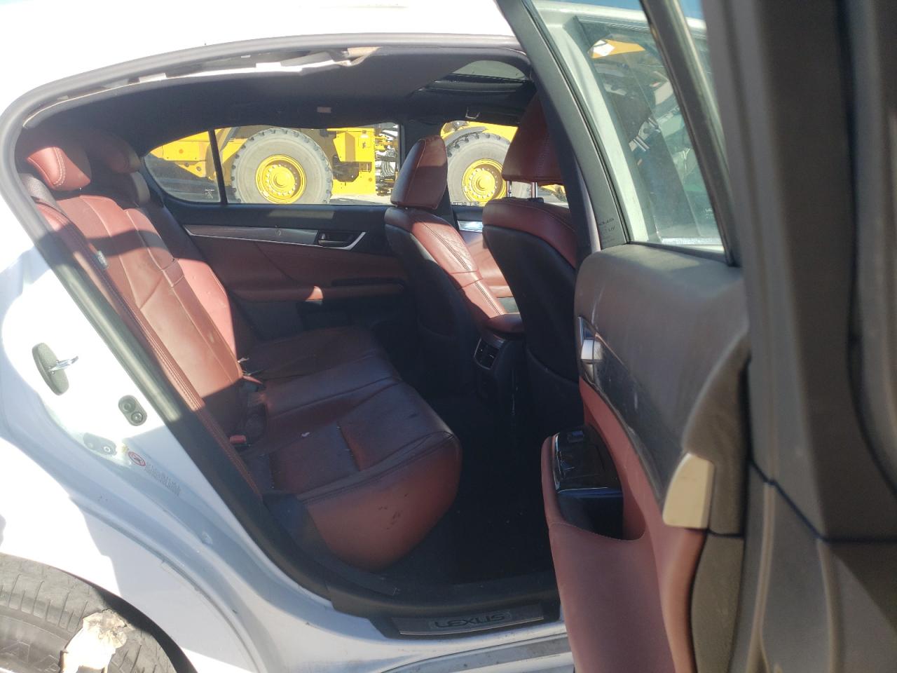 Photo 6 from auction – 2015 LEXUS GS 350 with VIN JTHCE1BL3FA001236