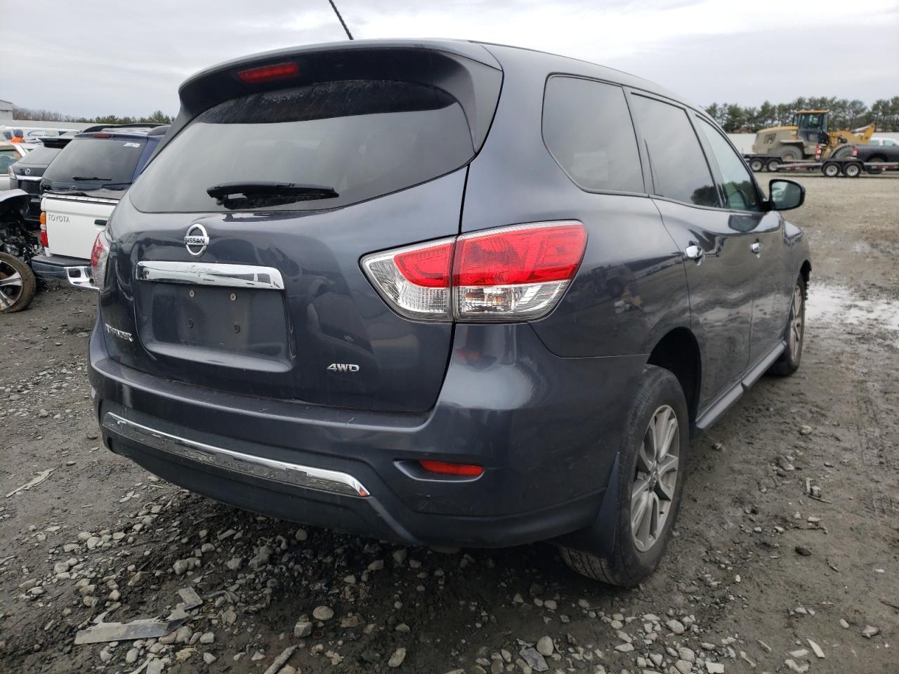 Photo 4 from auction – 2014 NISSAN PATHFINDER with VIN 5N1AR2MM3EC682165