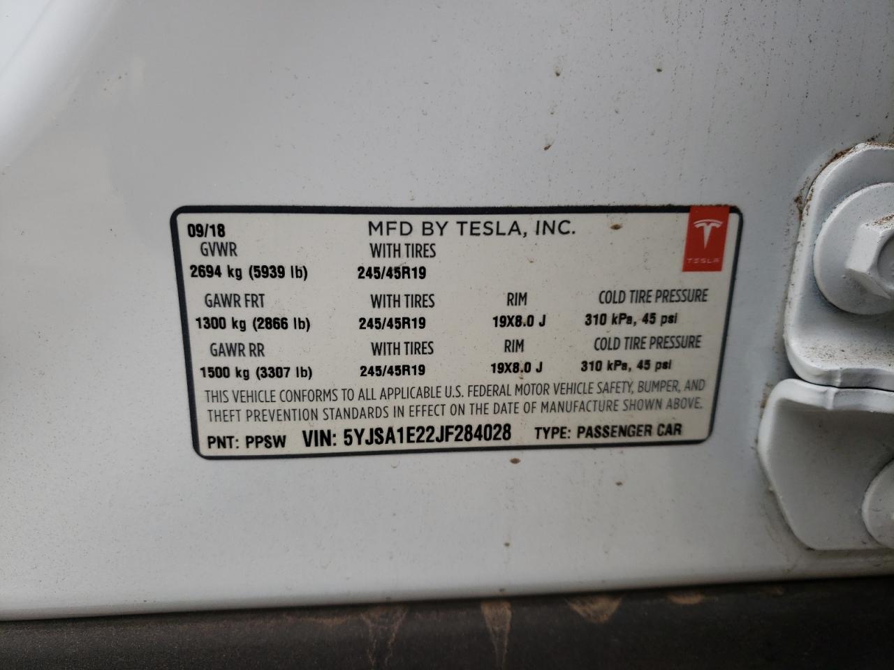 Photo 10 from auction – 2018 TESLA MODEL S with VIN 5YJSA1E22JF284028