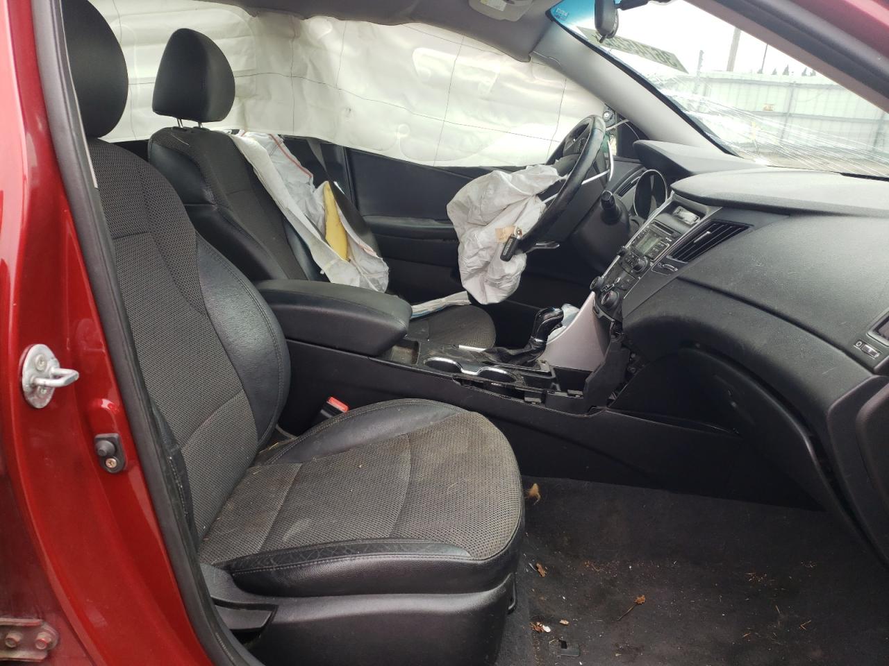 Photo 5 from auction – 2011 HYUNDAI SONATA SE with VIN 5NPEC4AC2BH237155