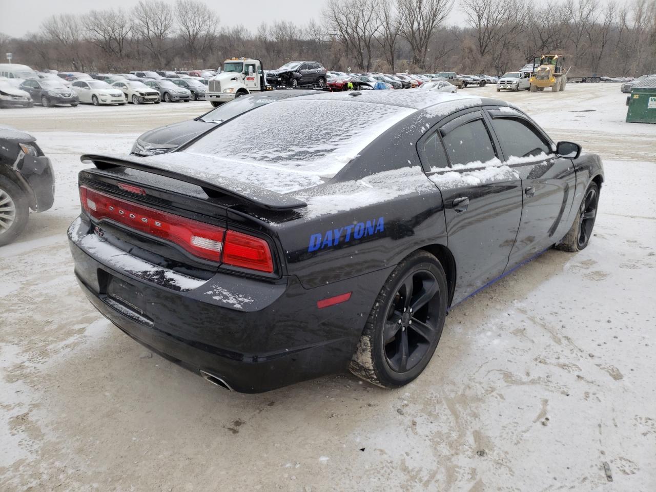 Photo 4 from auction – 2013 DODGE CHARGER R/ with VIN 2C3CDXCT0DH677023