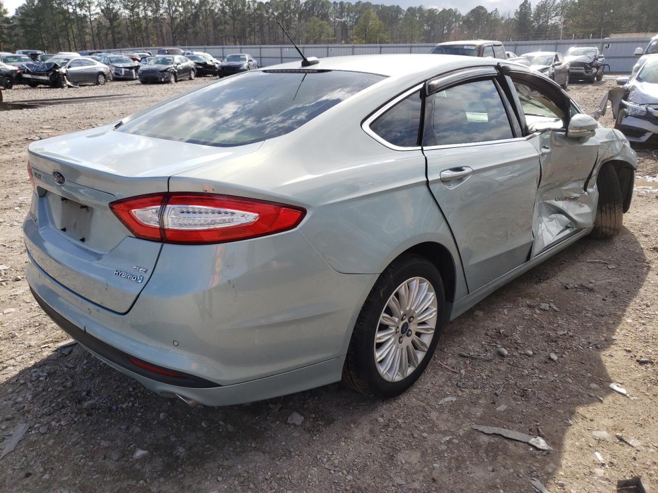 Photo 4 from auction – 2013 FORD FUSION SE with VIN 3FA6P0LU7DR171960