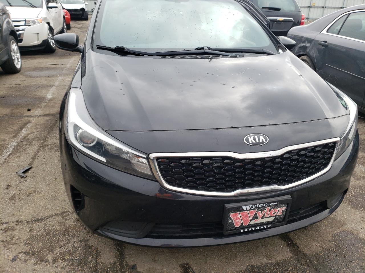 Photo 7 from auction – 2018 KIA FORTE LX with VIN 3KPFK4A79JE231530