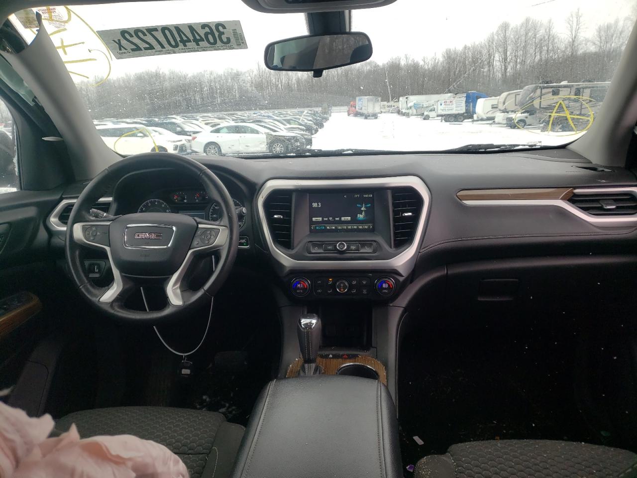 Photo 9 from auction – 2017 GMC ACADIA SLE with VIN 1GKKNKLA9HZ156821