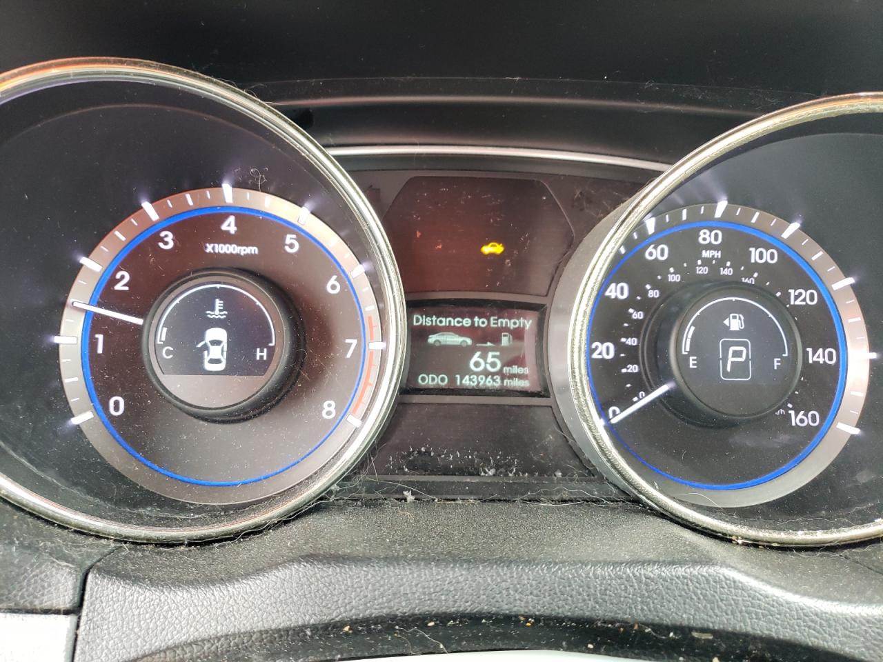 Photo 8 from auction – 2011 HYUNDAI SONATA SE with VIN 5NPEC4AC8BH156368