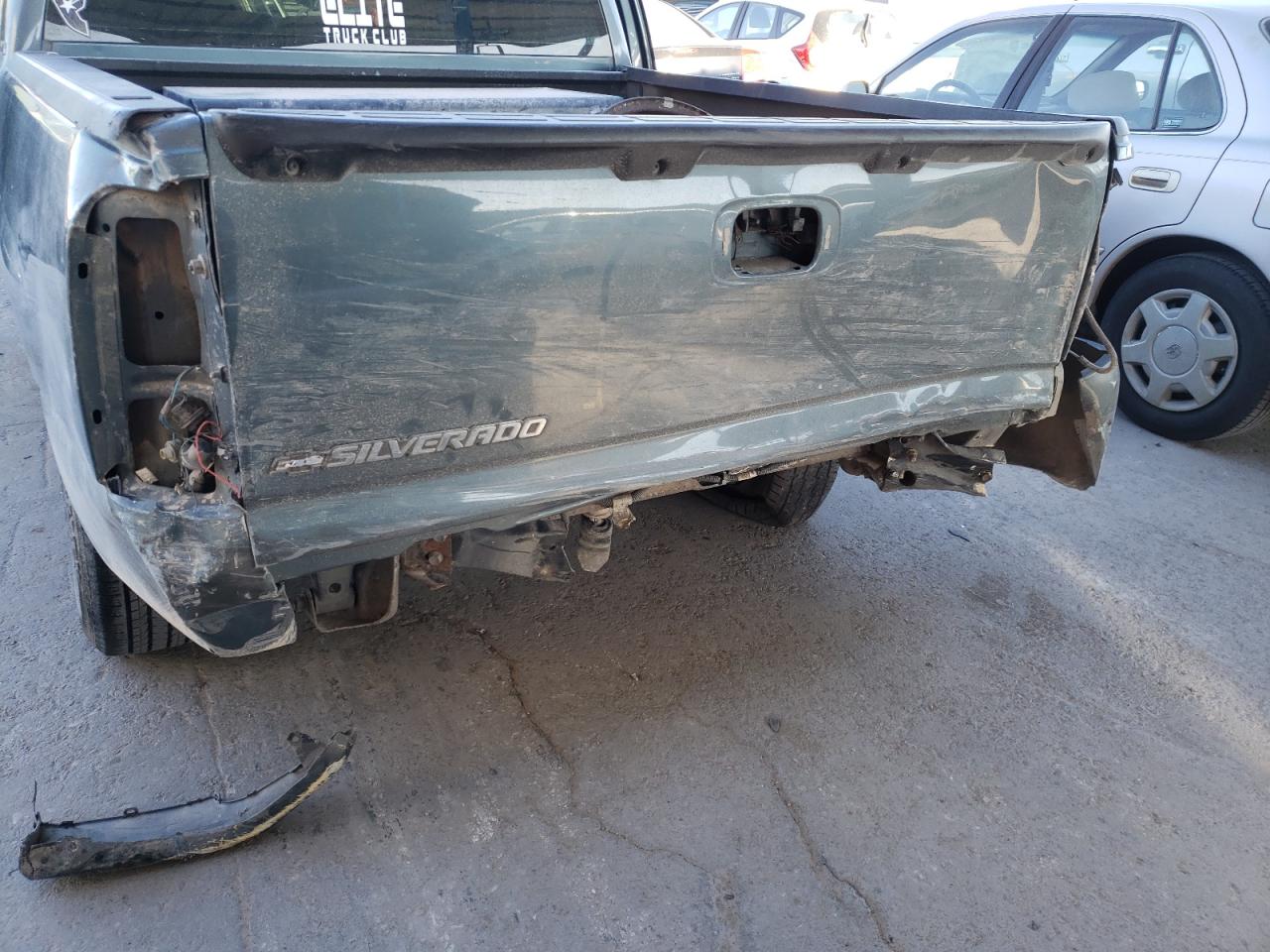 Photo 9 from auction – 2006 CHEVROLET SILVERADO with VIN 2GCEC13V961305570
