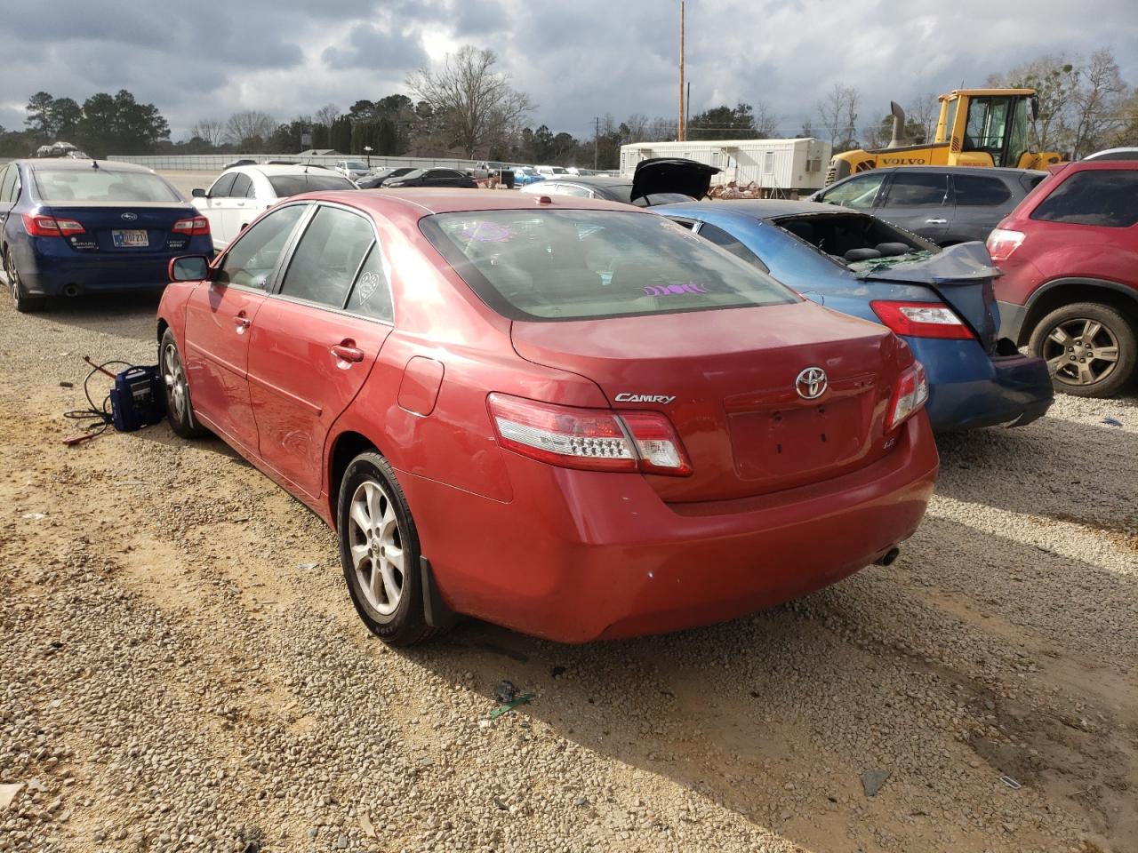 Photo 3 from auction – 2011 TOYOTA CAMRY BASE with VIN 4T1BF3EK4BU610588