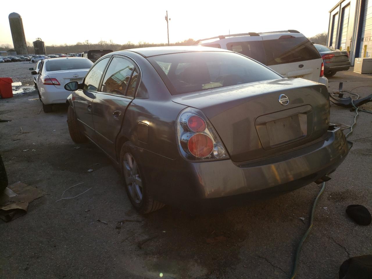 Photo 3 from auction – 2005 NISSAN ALTIMA S with VIN 1N4AL11D15C267033