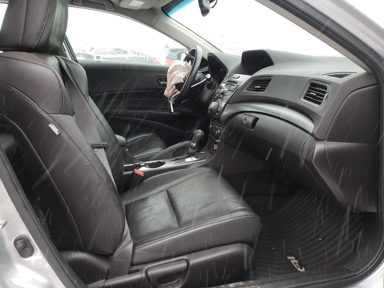 Photo 5 from auction – 2014 ACURA ILX 20 TEC with VIN 19VDE1F79EE012197