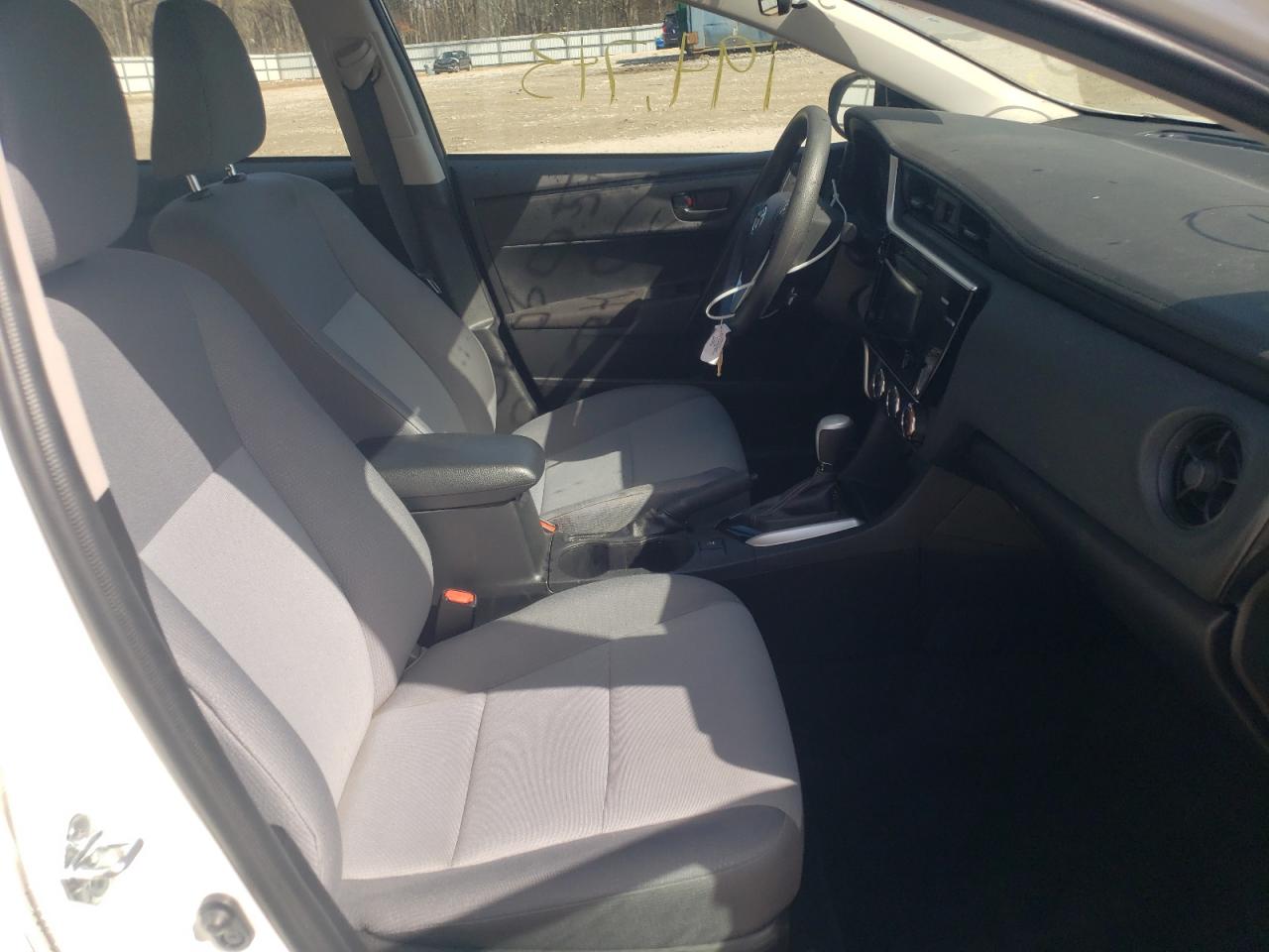 Photo 5 from auction – 2017 TOYOTA COROLLA L with VIN 2T1BURHE2HC784037