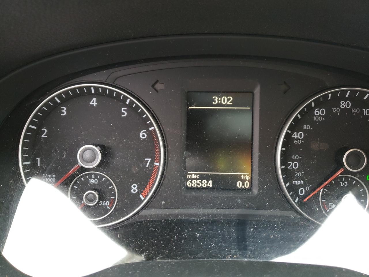 Photo 8 from auction – 2012 VOLKSWAGEN PASSAT SE with VIN 1VWBM7A38CC073969