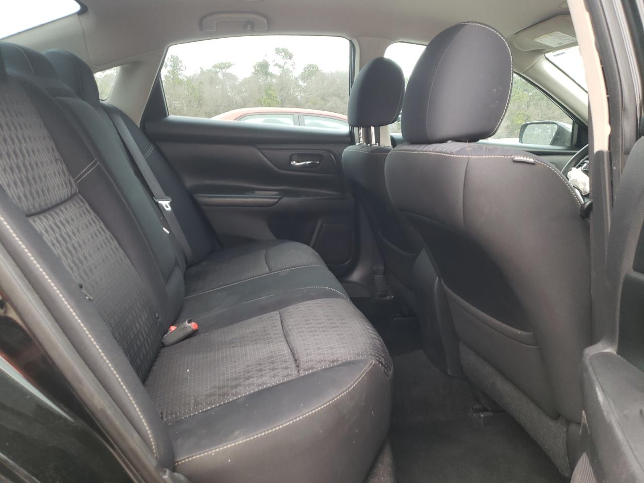 Photo 6 from auction – 2016 NISSAN ALTIMA 2.5 with VIN 1N4AL3AP5GC229121