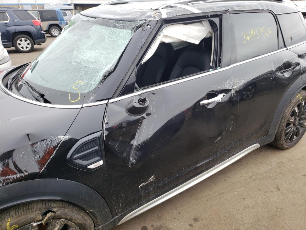 Photo 9 from auction – 2017 MINI COOPER COU with VIN WMZYV5C3XH3E01866